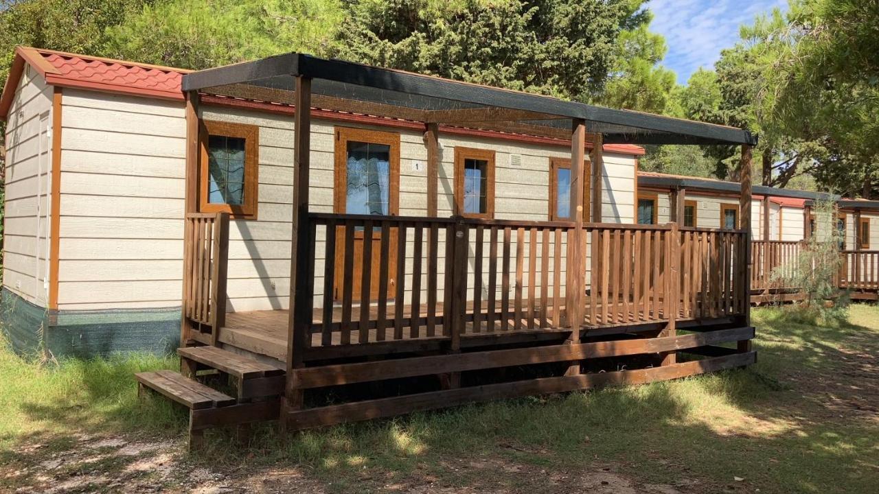 Camping La Scogliera Santa Cesarea Terme Exterior photo