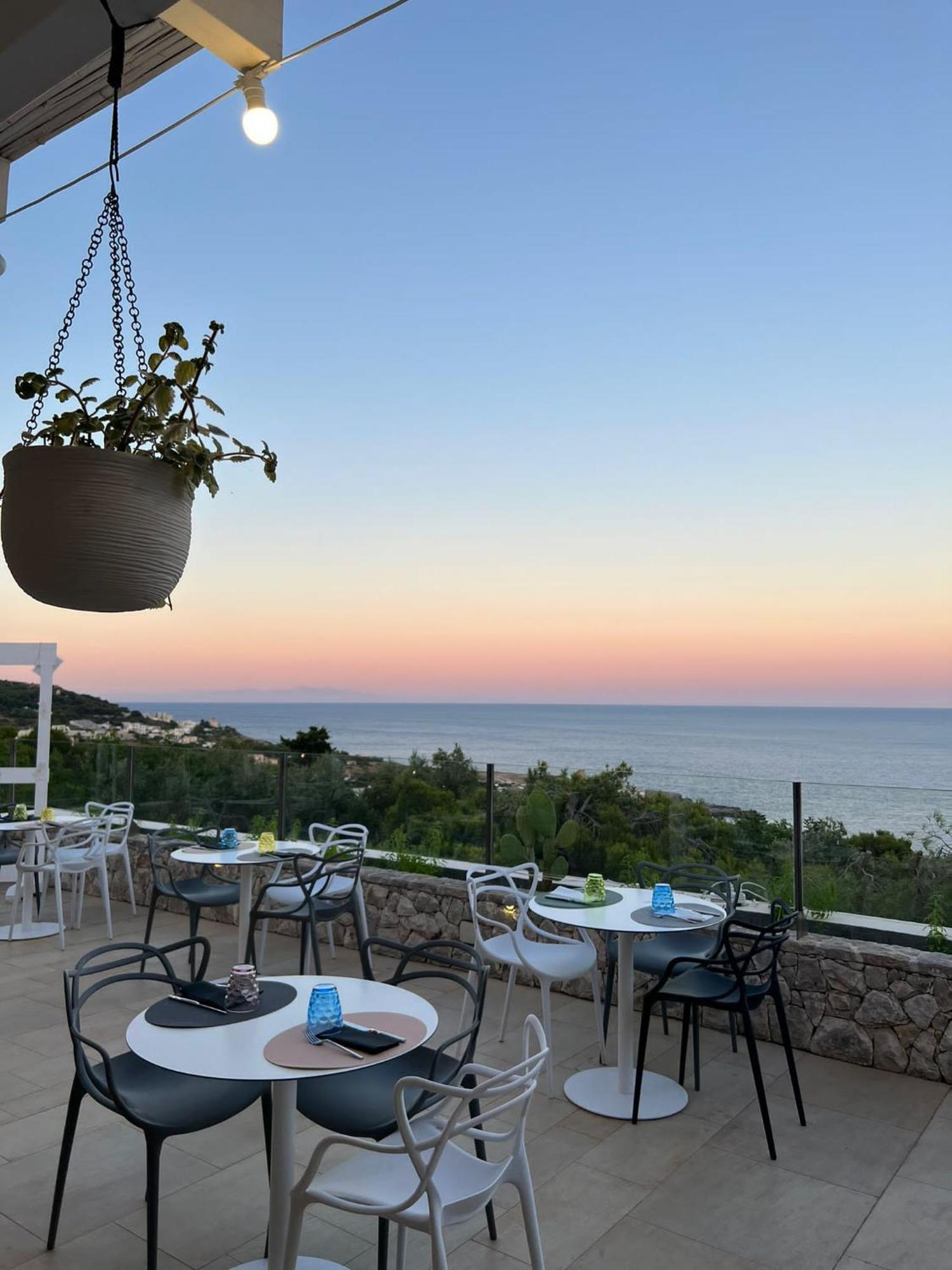 Camping La Scogliera Santa Cesarea Terme Exterior photo