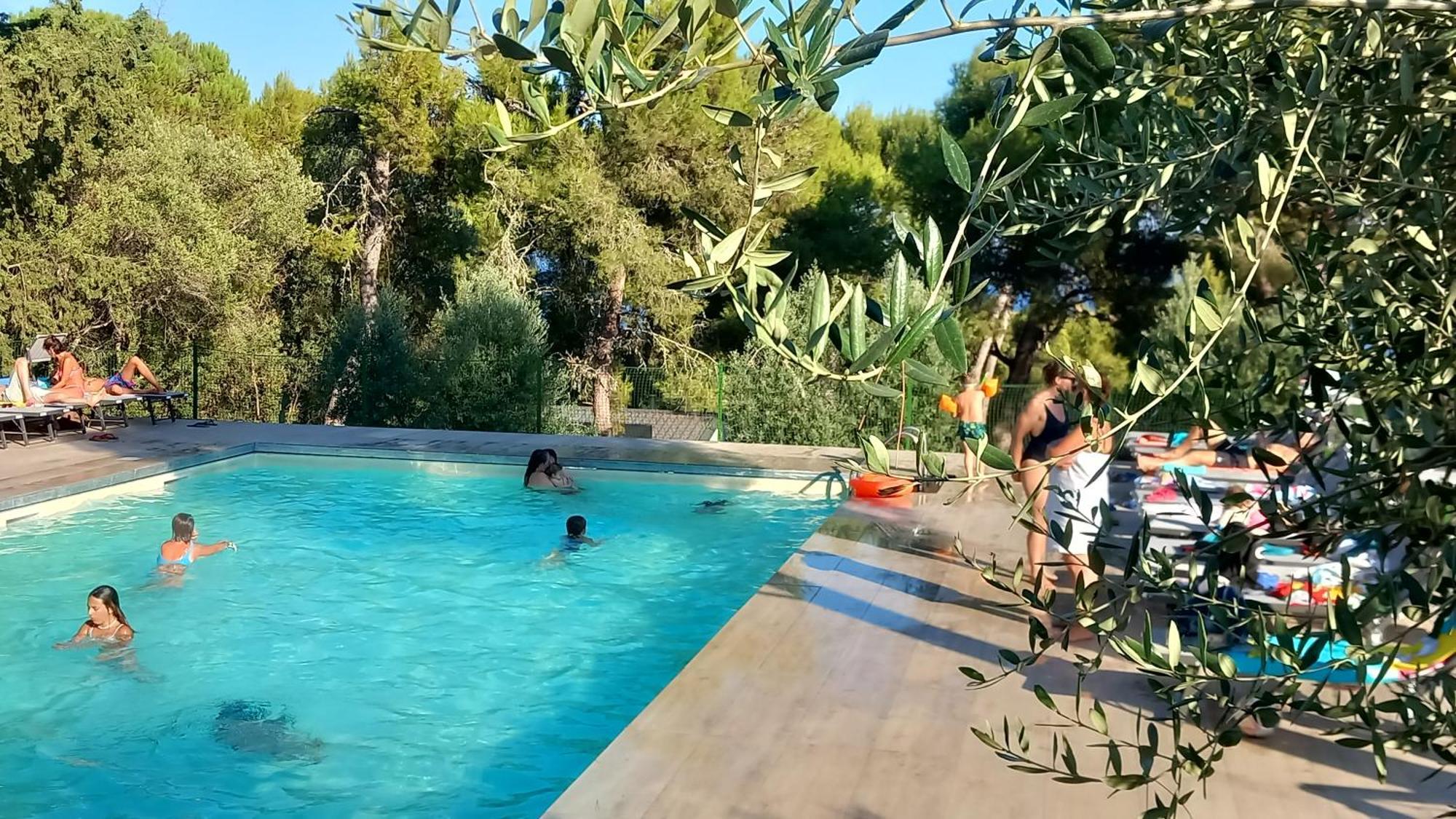 Camping La Scogliera Santa Cesarea Terme Exterior photo